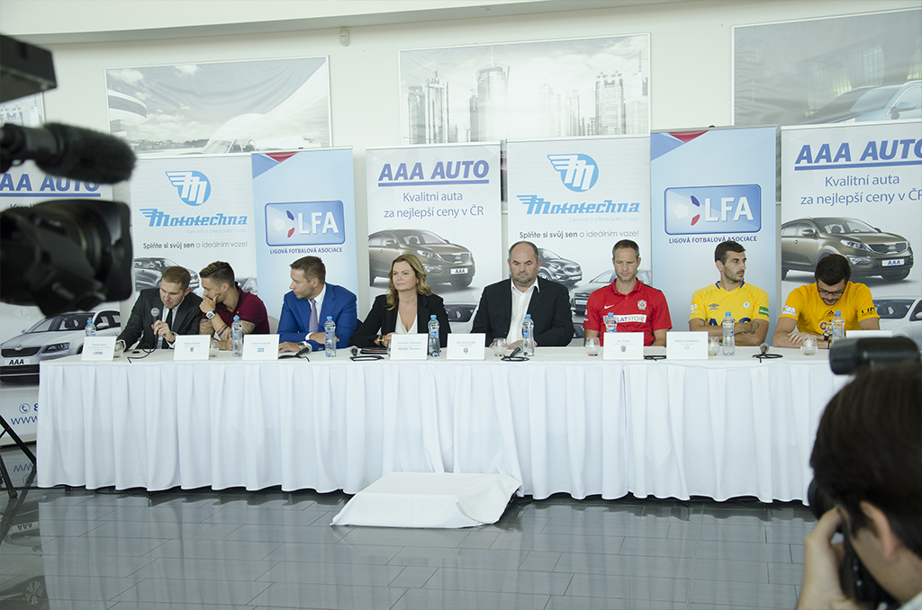 Tiskova konference 1