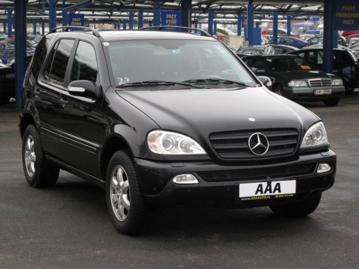 ML 270 CDI 2,7 20V (120 kW) Mercedes Ml 270 Cdi. ML 270 CDI 2,7 20V (120 kW)