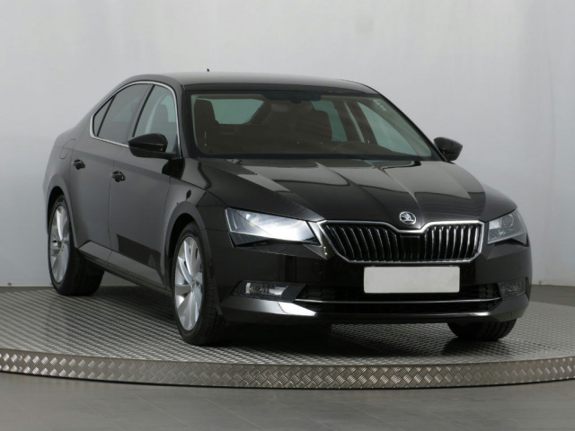 Škoda Superb 2018