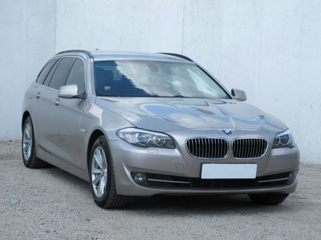 BMW 5 2012