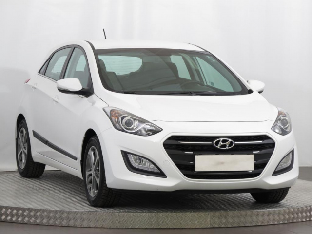 Hyundai i30 2016