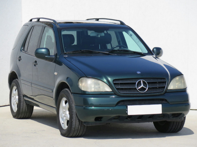 Mercedes-Benz ML 2006