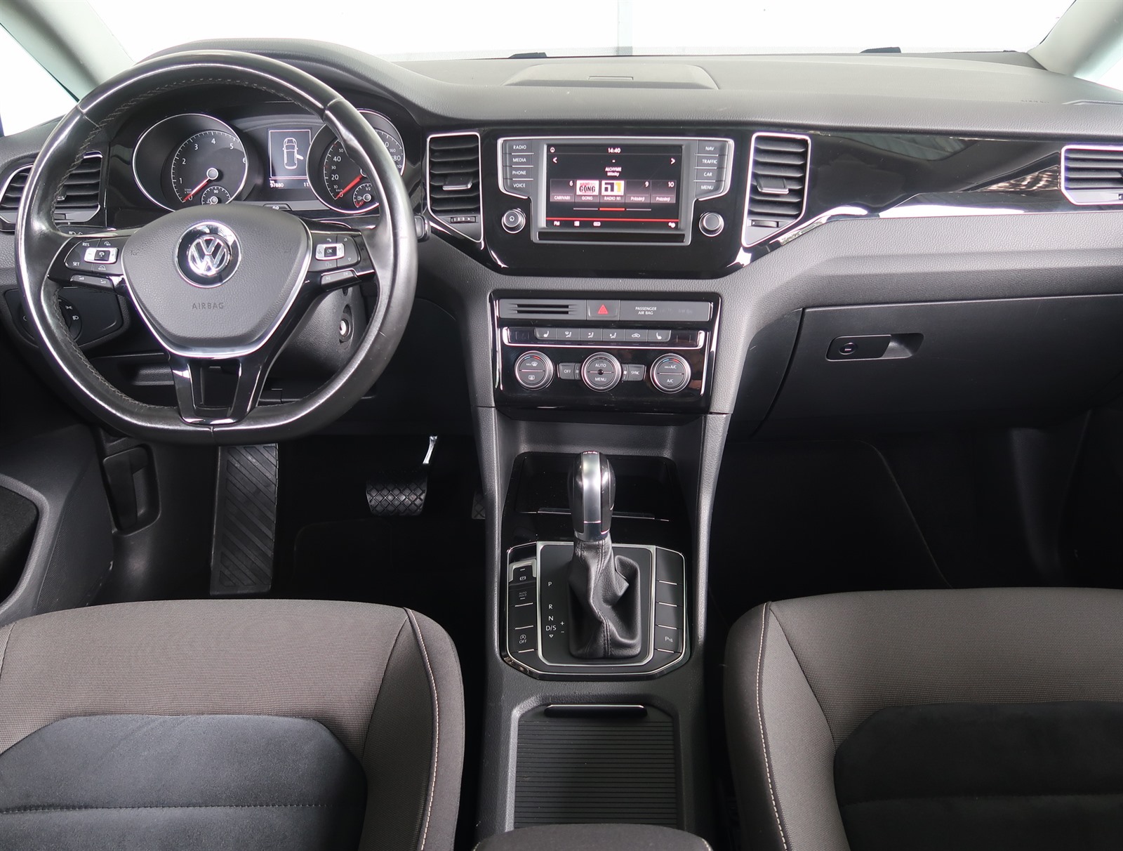 Volkswagen Golf Sportsvan, 2016 - pohled č. 10