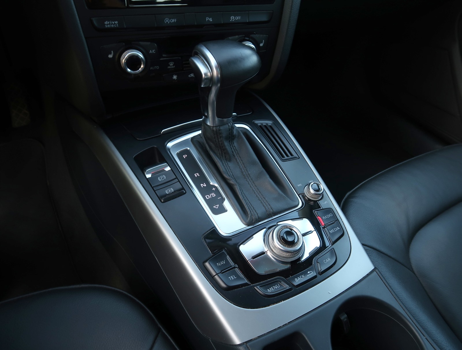 Audi A4, 2014 - pohled č. 23