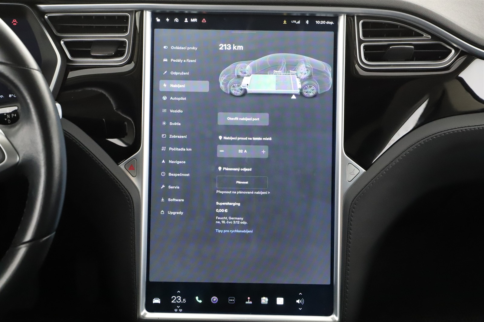 Tesla Model S, 2016 - pohled č. 21