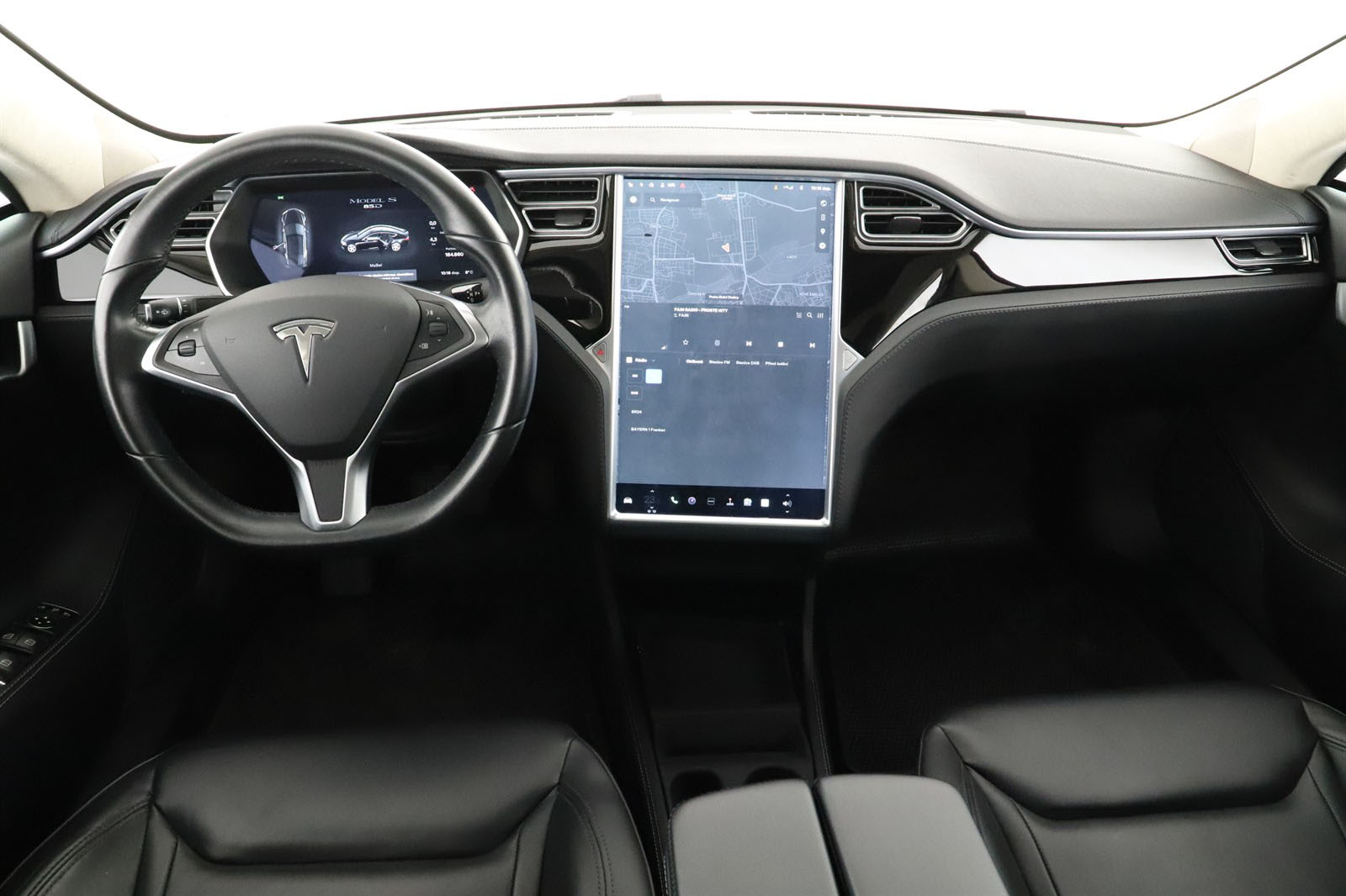 Tesla Model S, 2016 - pohled č. 9