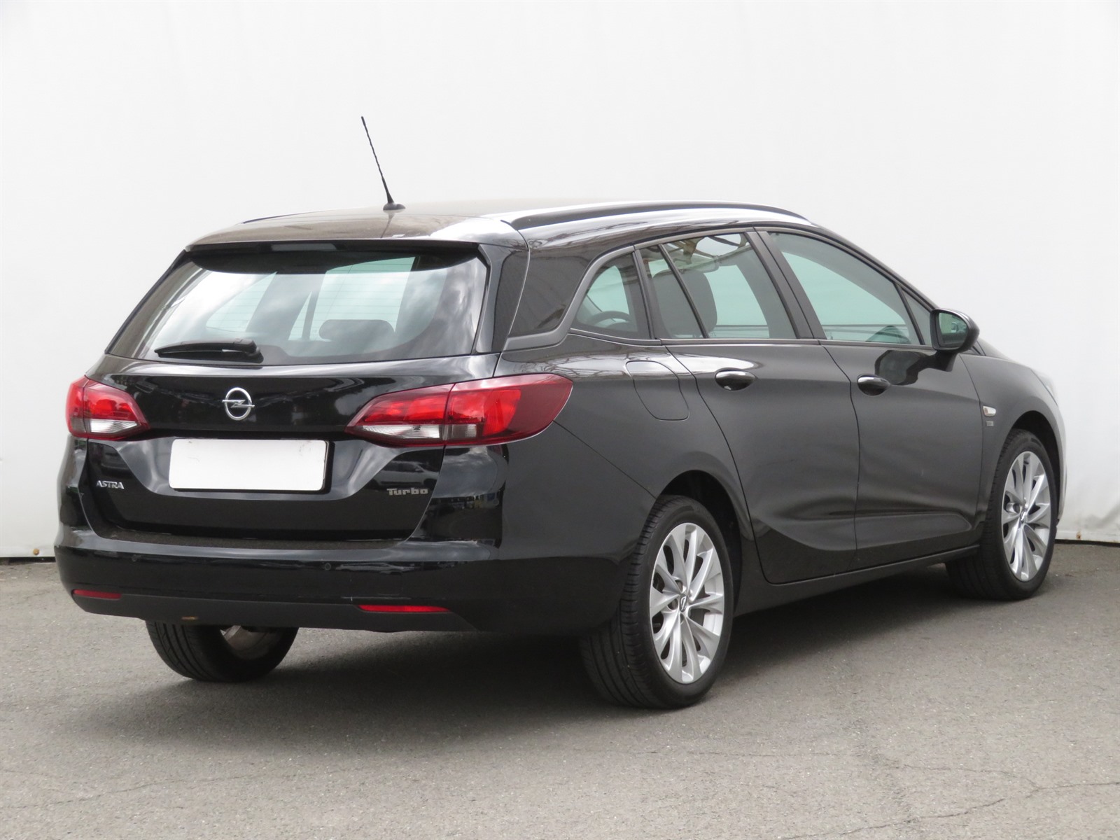 Opel Astra, 2019 - pohled č. 7
