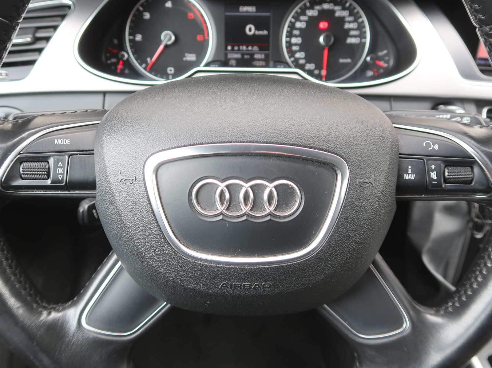 Audi A4, 2013 - pohled č. 24