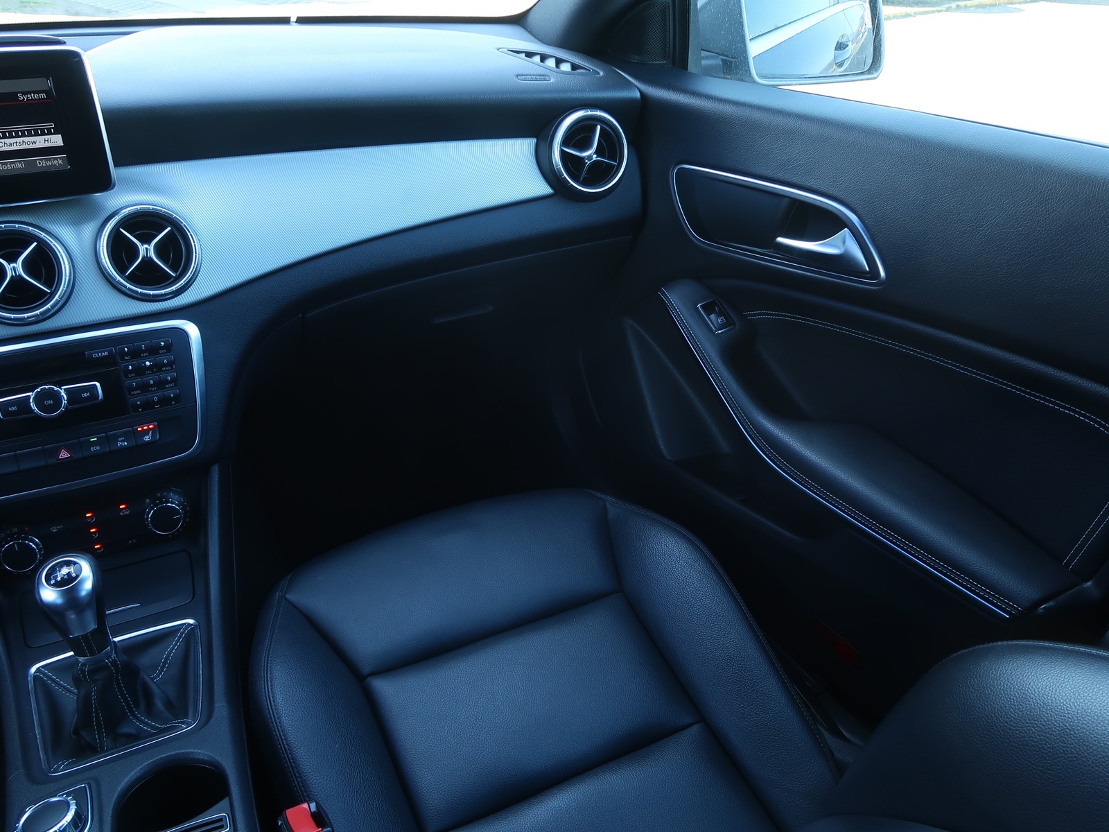Mercedes-Benz CLA, 2013 - pohled č. 11