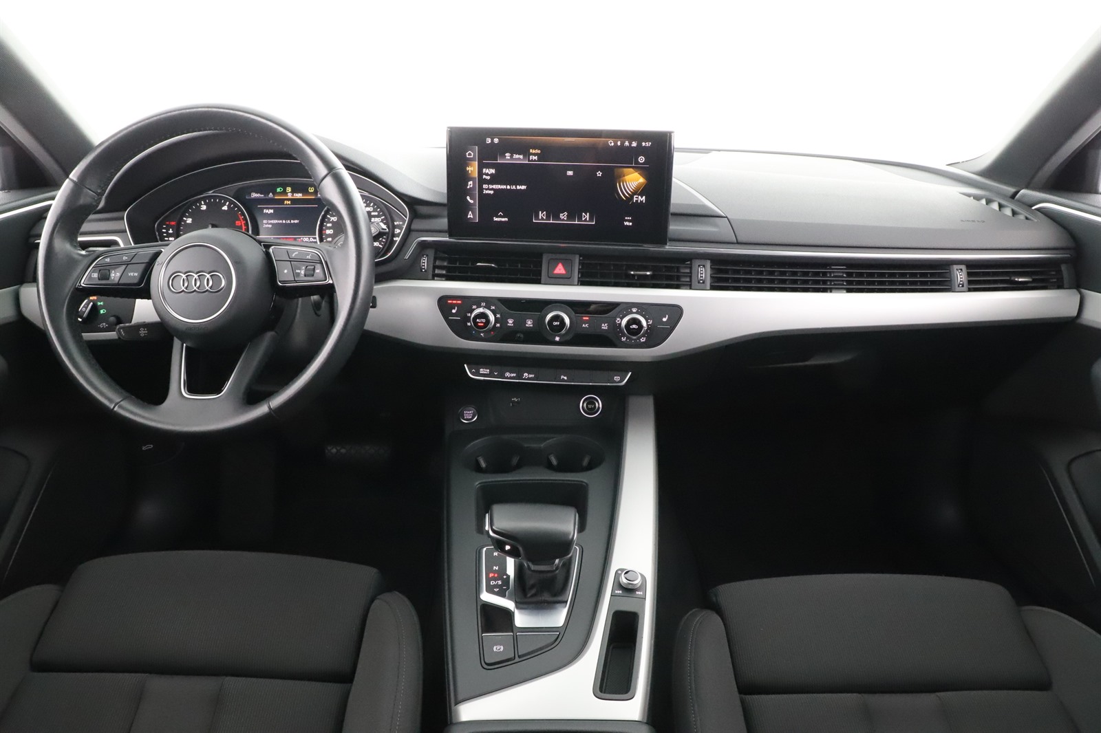 Audi A4, 2020 - pohled č. 9