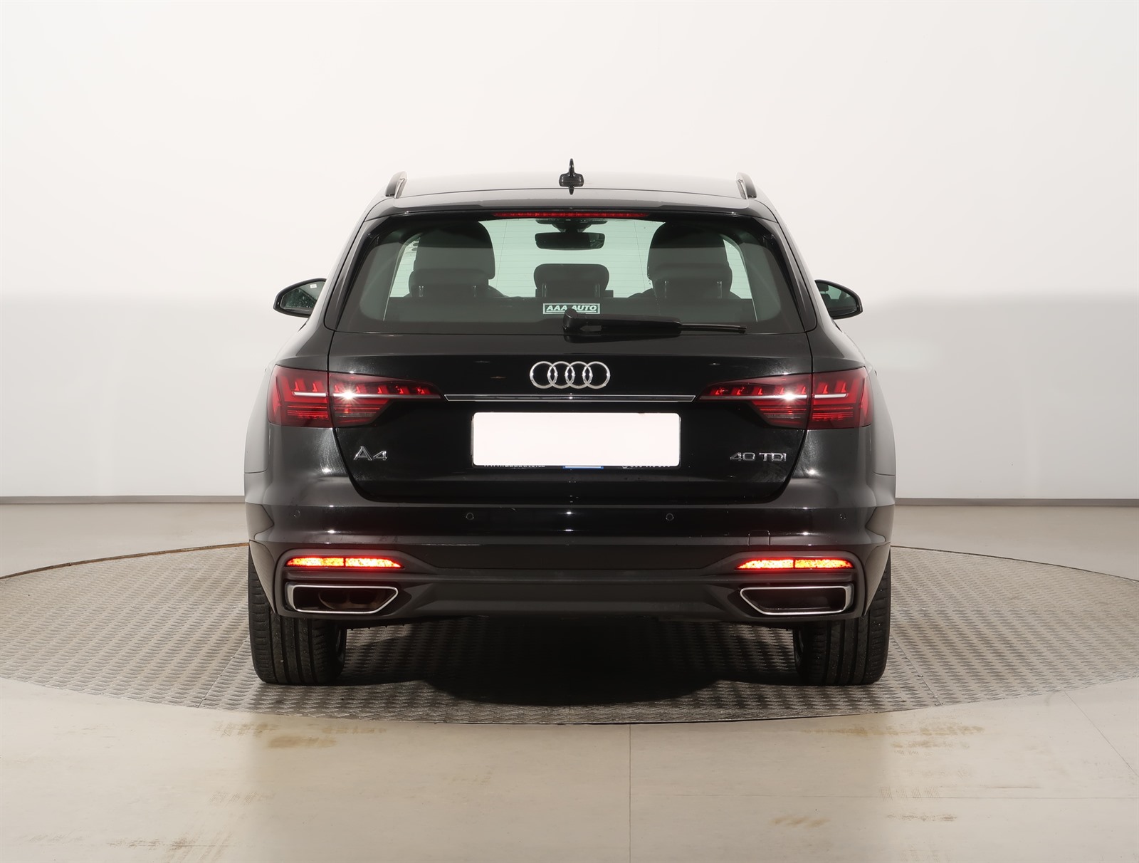 Audi A4, 2020 - pohled č. 6
