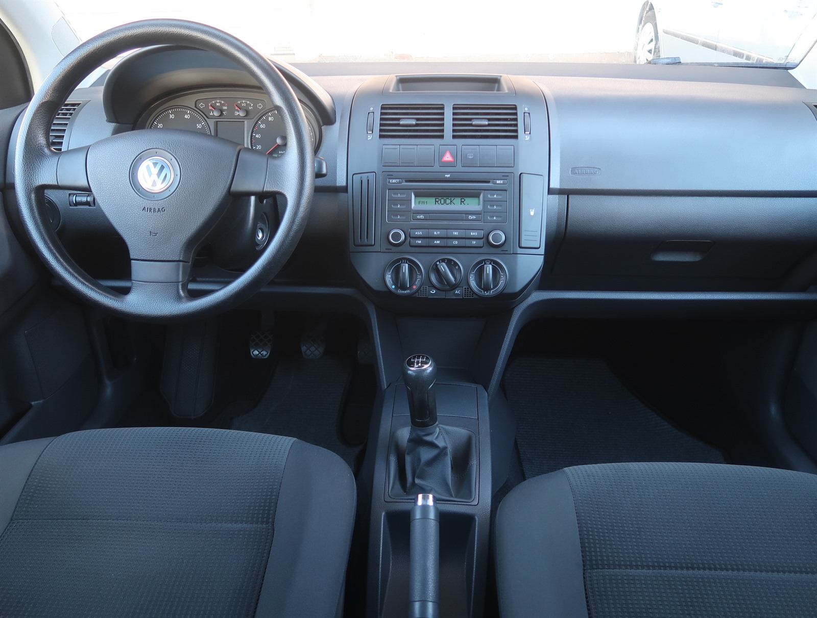 Volkswagen Polo, 2009 - pohled č. 10