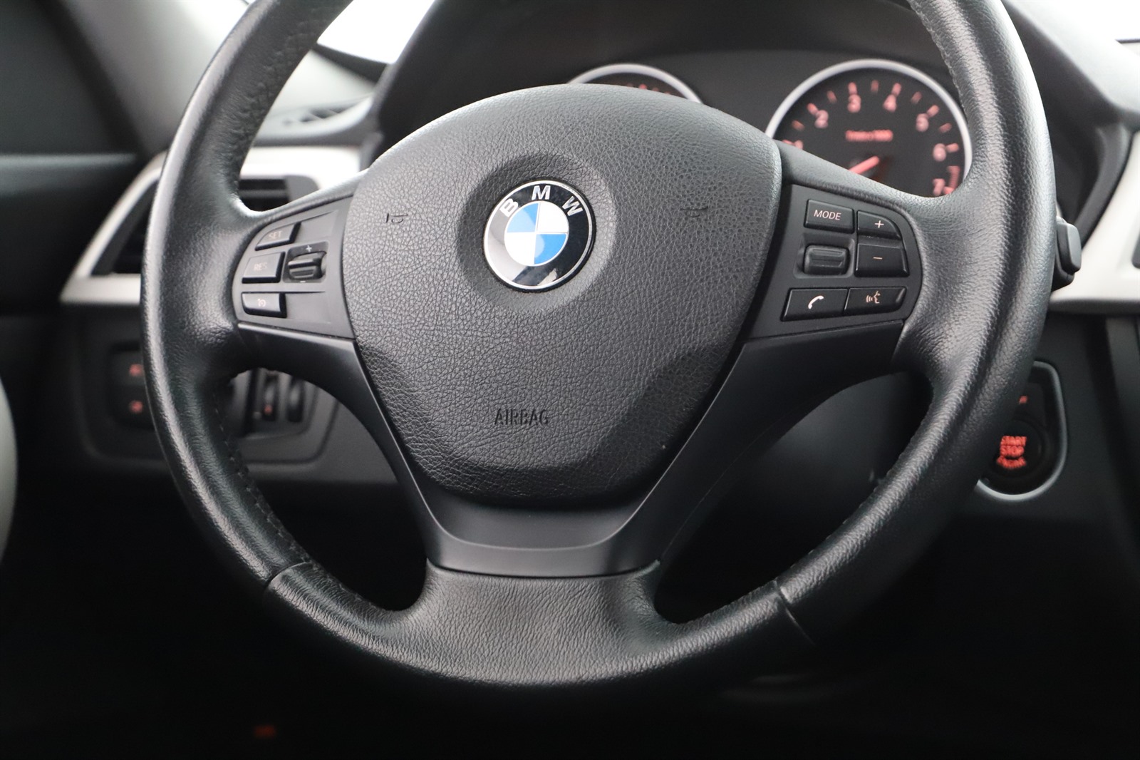 BMW 3GT, 2013 - pohled č. 24