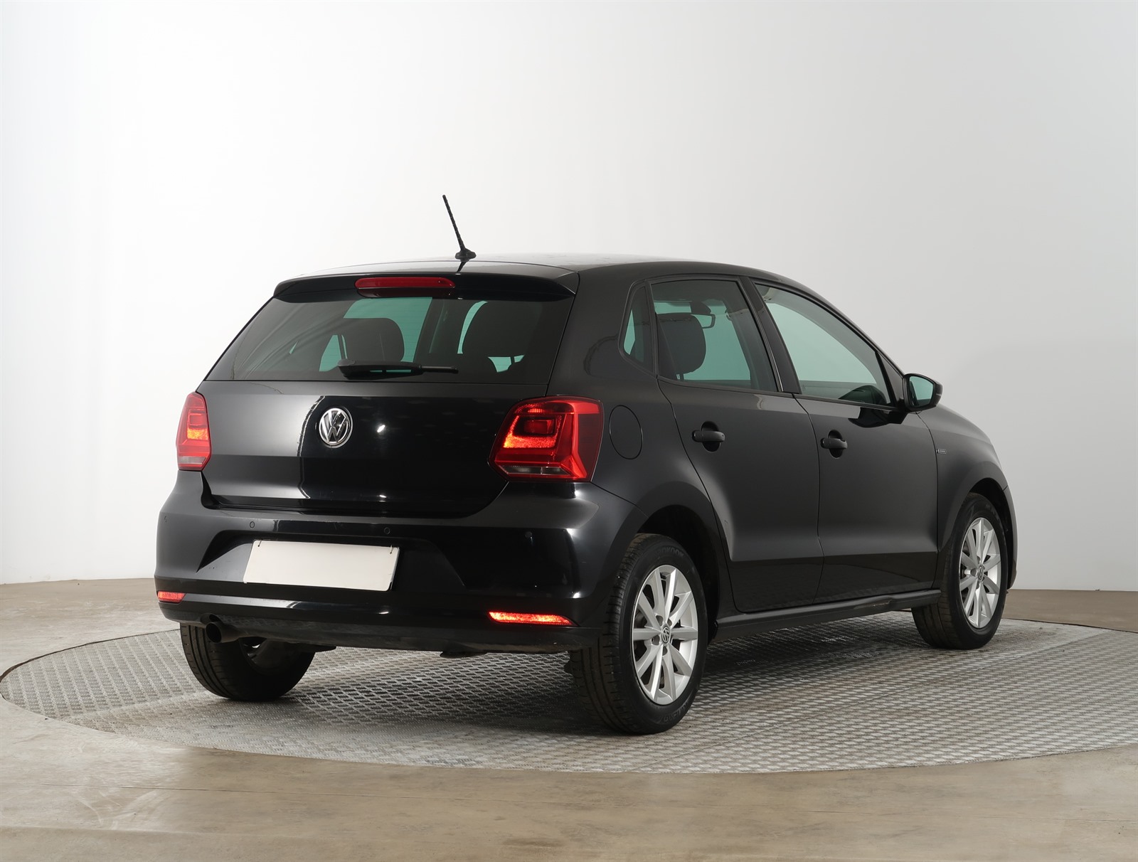 Volkswagen Polo, 2015 - pohled č. 7