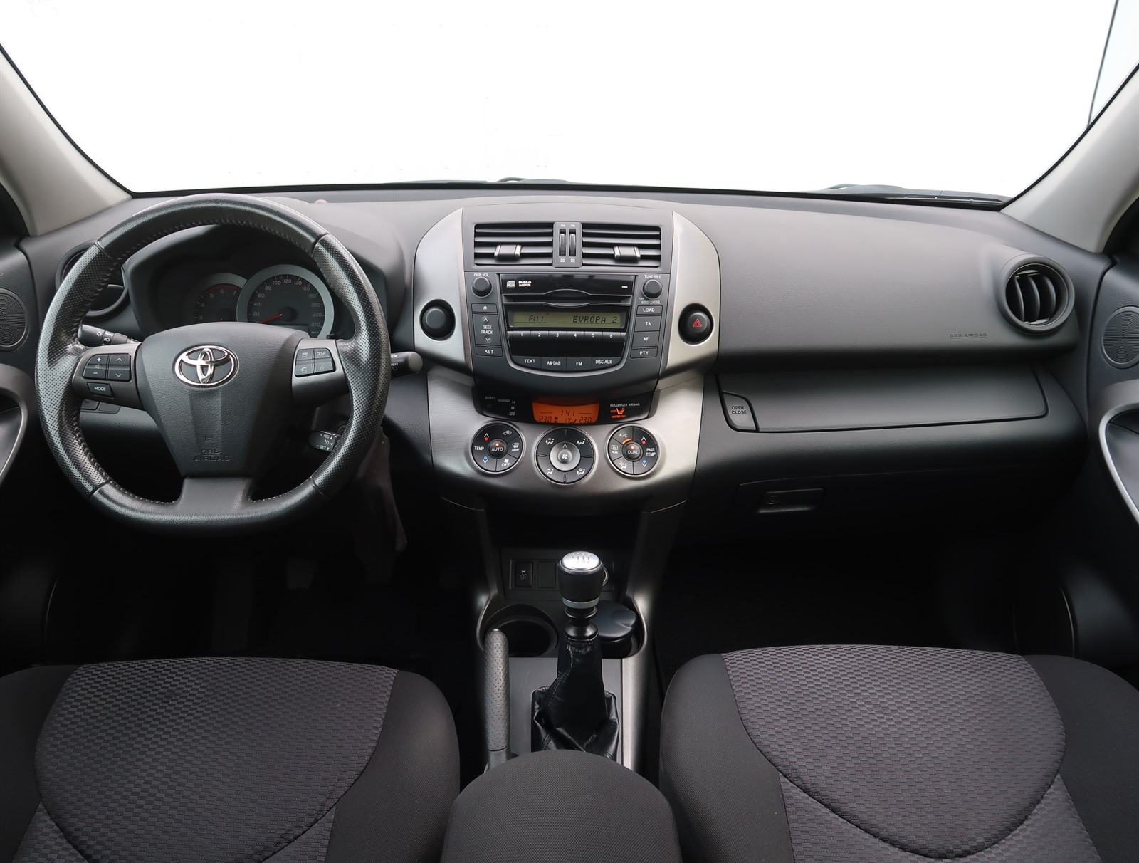 Toyota RAV 4, 2012 - pohled č. 10