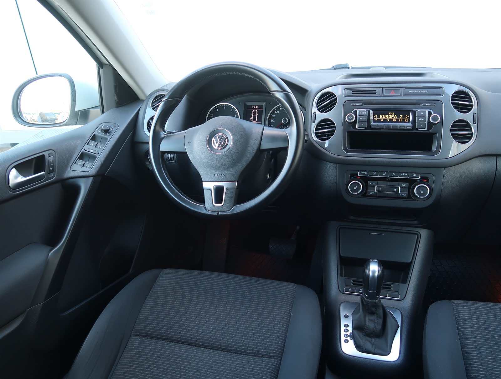 Volkswagen Tiguan, 2015 - pohled č. 9