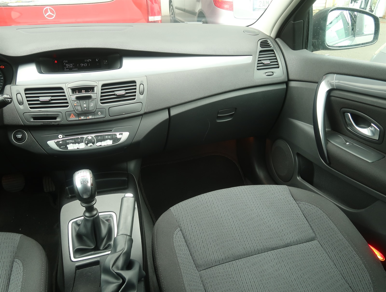 Renault Laguna, 2010 - pohled č. 11