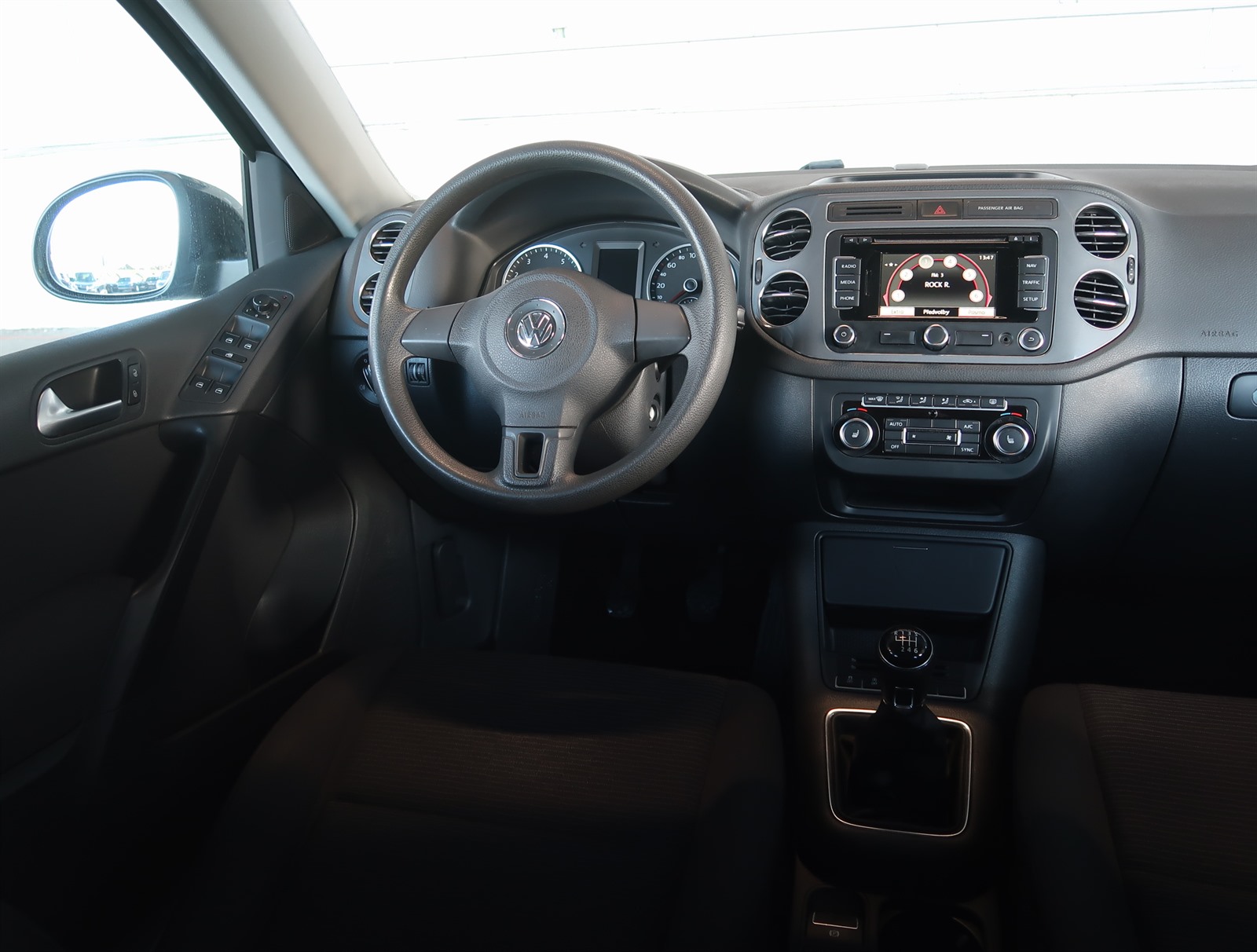 Volkswagen Tiguan, 2014 - pohled č. 9