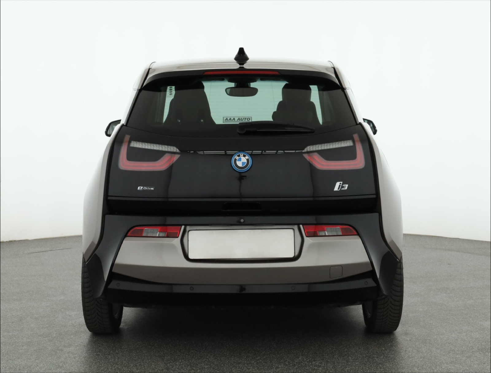 BMW i3, 2014 - pohled č. 6