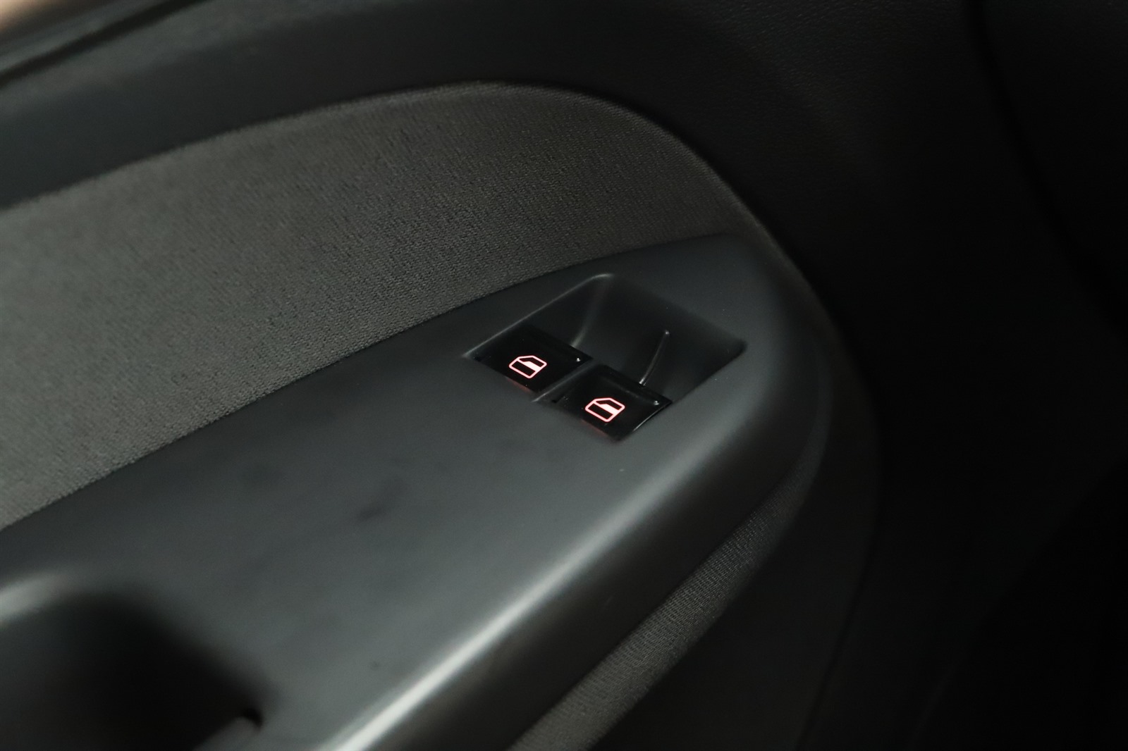 Volkswagen Caddy, 2012 - pohled č. 15