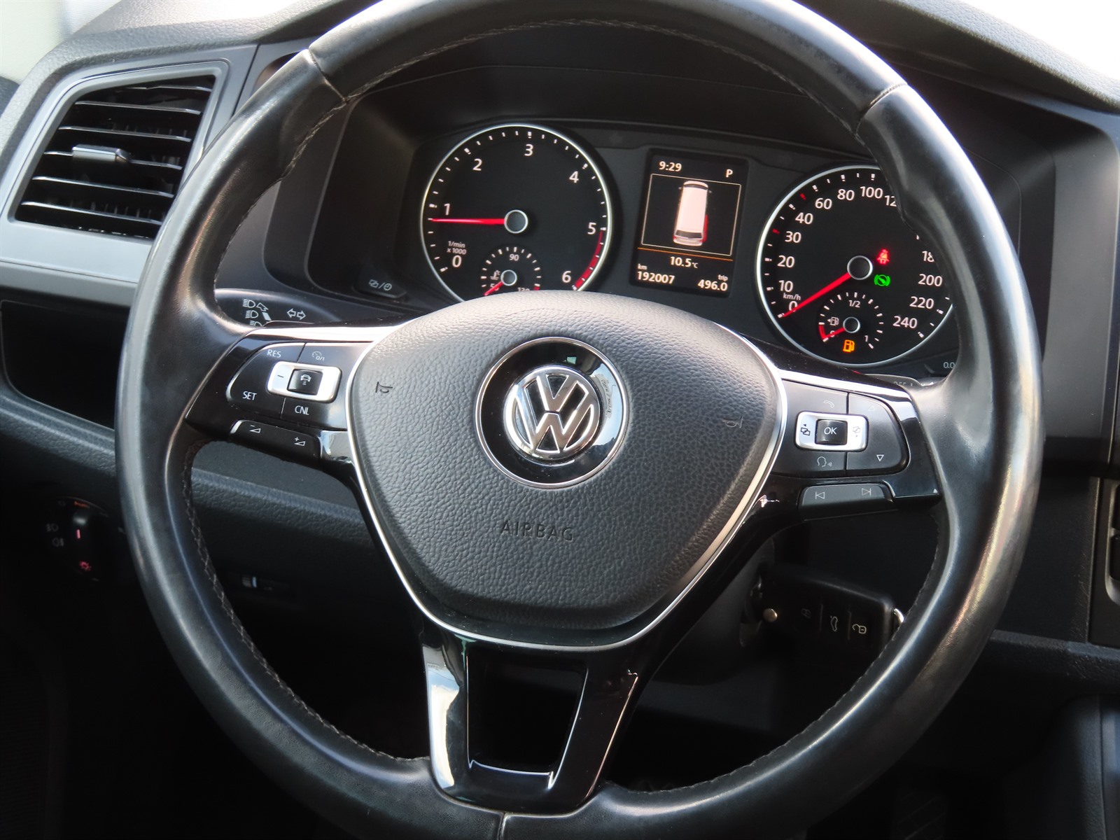 Volkswagen Caravelle, 2017 - pohled č. 29