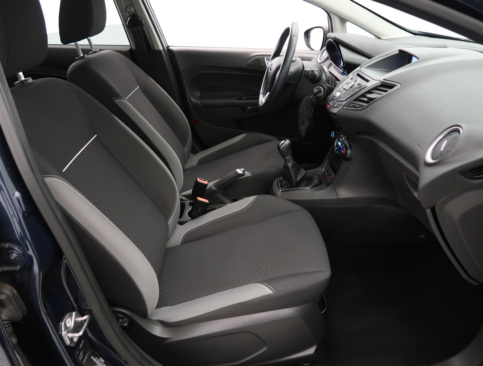 Ford Fiesta, 2016 - pohled č. 12