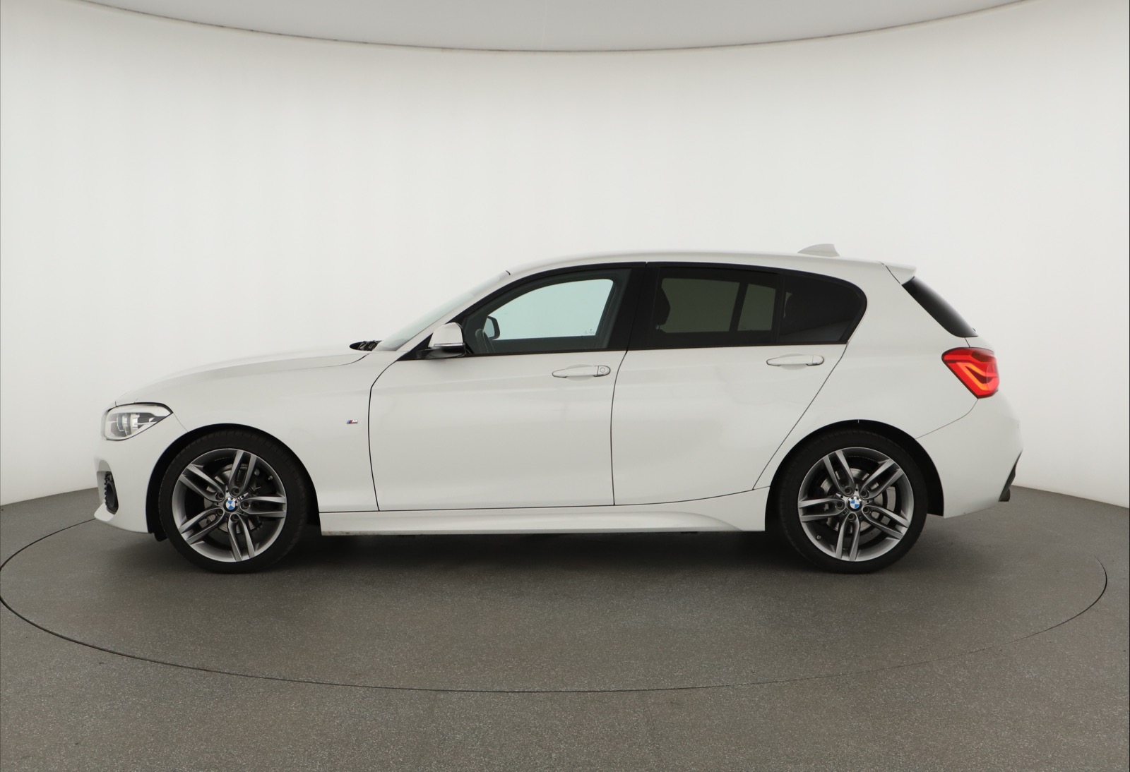 BMW 1, 2015 - pohled č. 4
