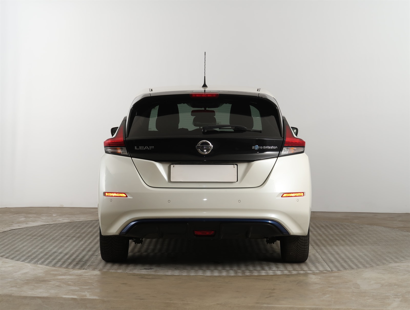 Nissan Leaf, 2019 - pohled č. 6