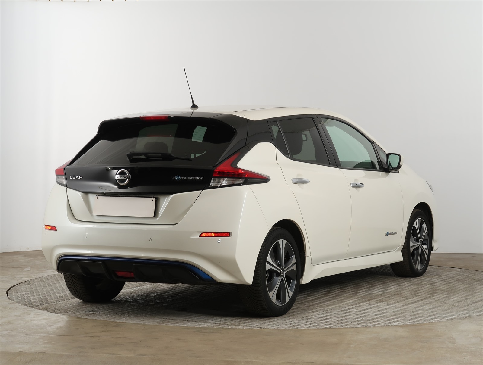 Nissan Leaf, 2019 - pohled č. 7