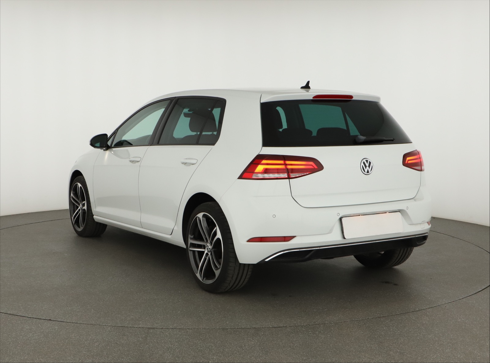 Volkswagen Golf, 2017 - pohled č. 5