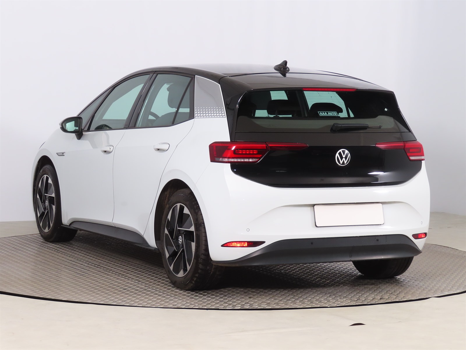 Volkswagen Ostatní, 2020 - pohled č. 5