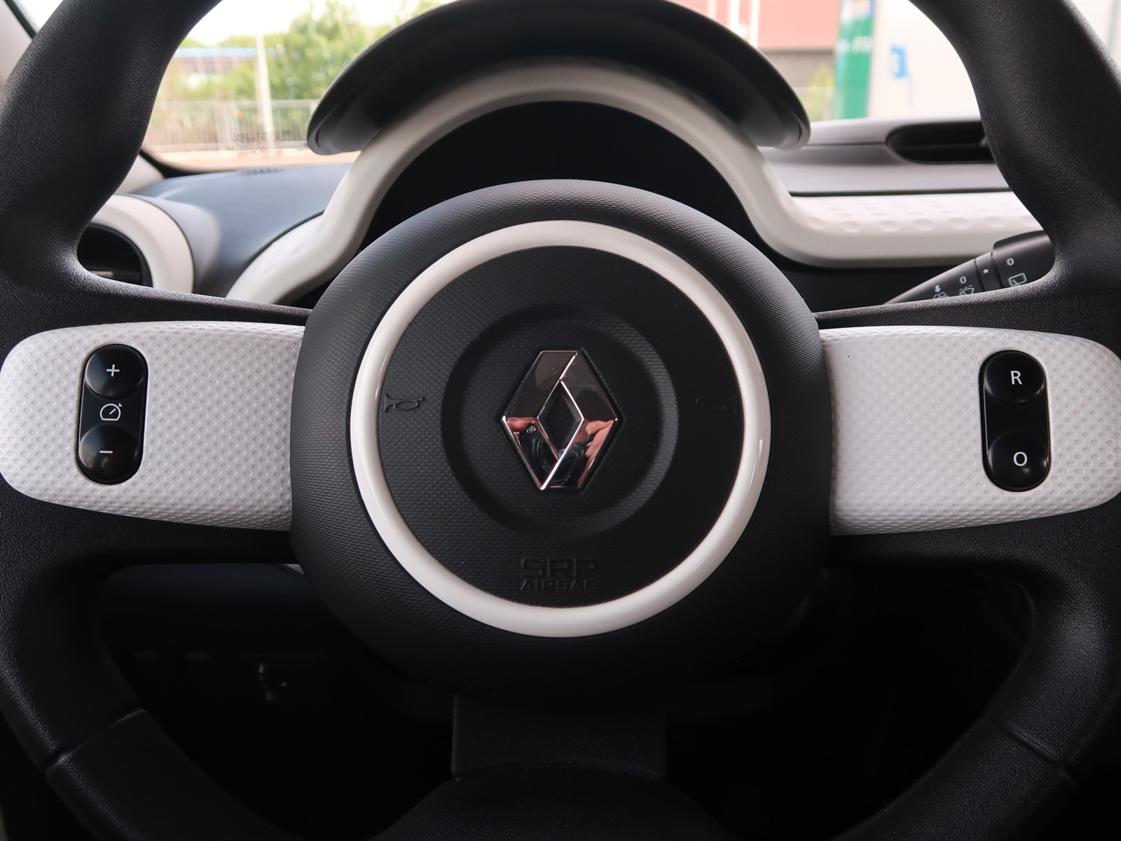Renault Twingo, 2017 - pohled č. 22