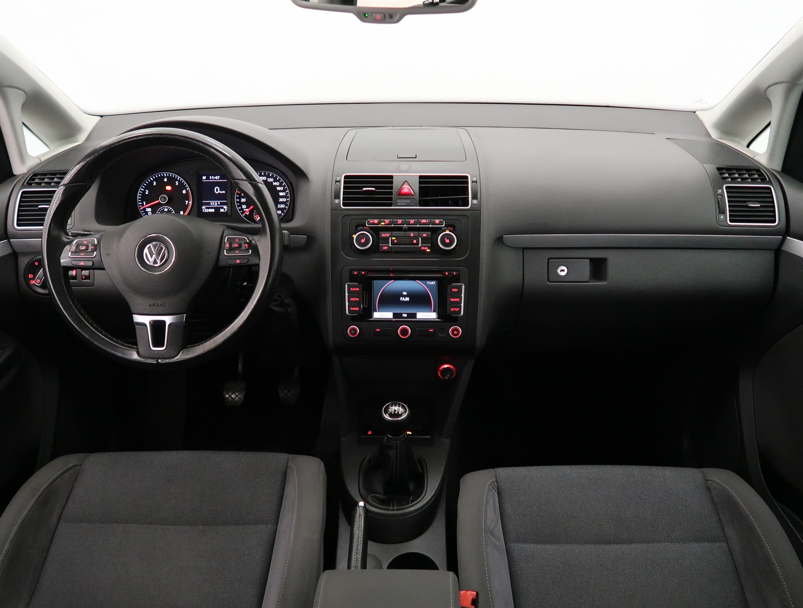Volkswagen Touran, 2012 - pohled č. 10