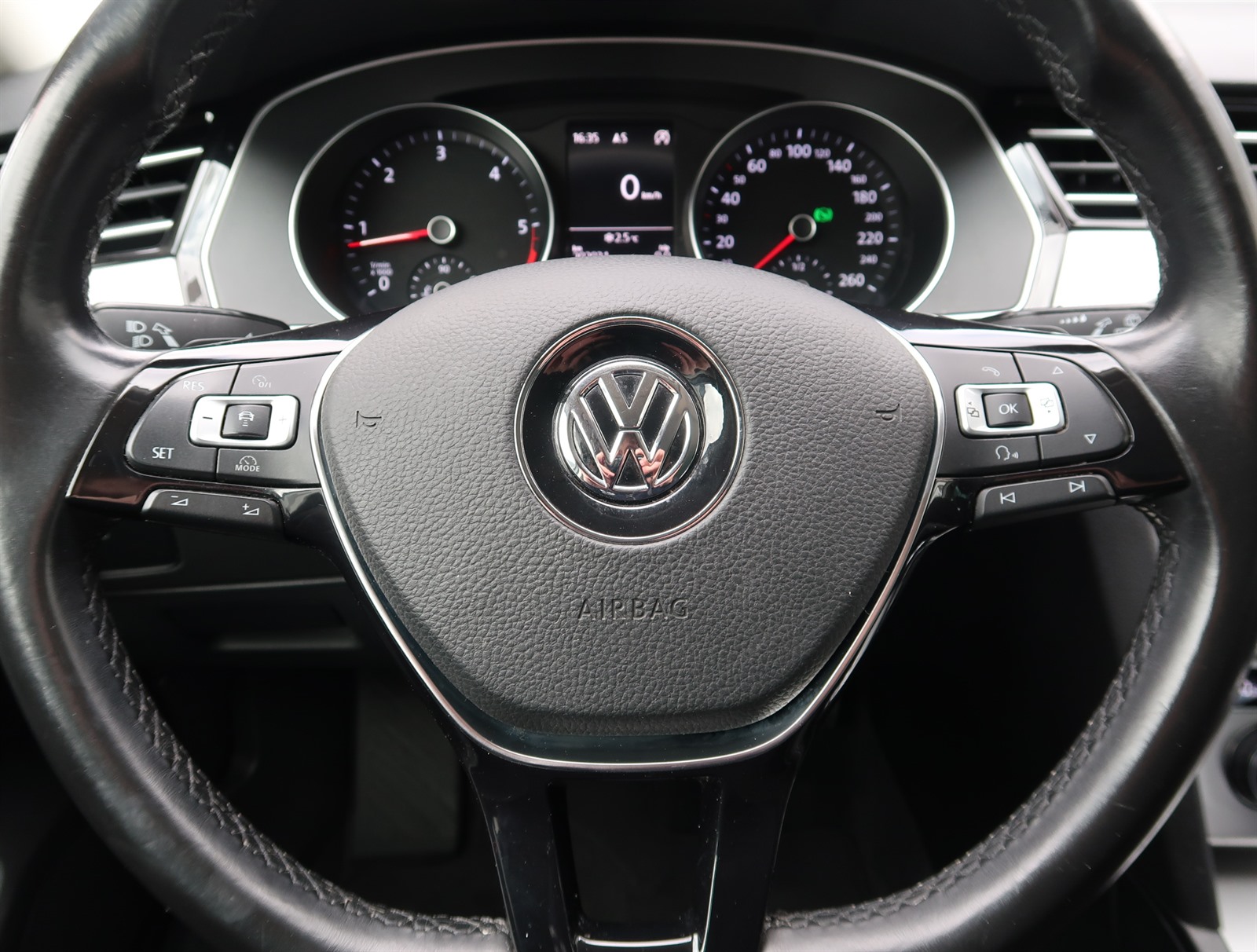 Volkswagen Passat, 2016 - pohled č. 19