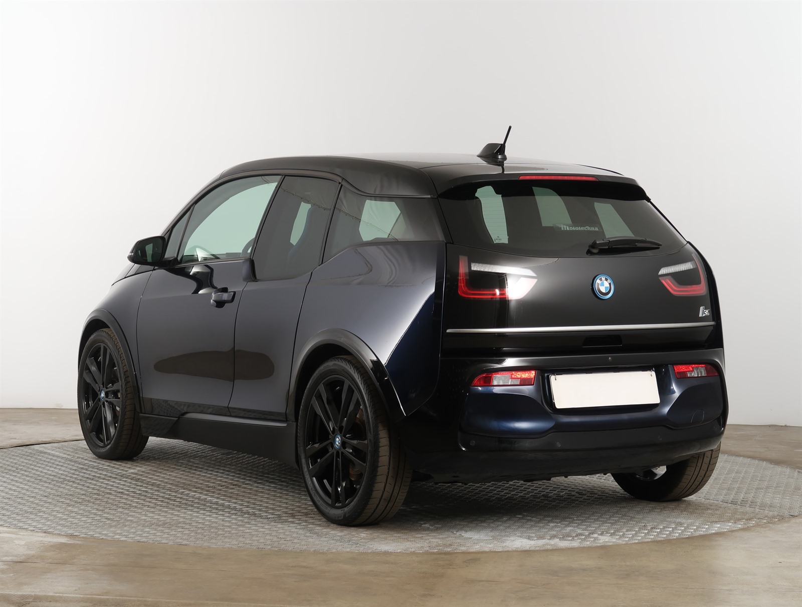 BMW i3, 2021 - pohled č. 5