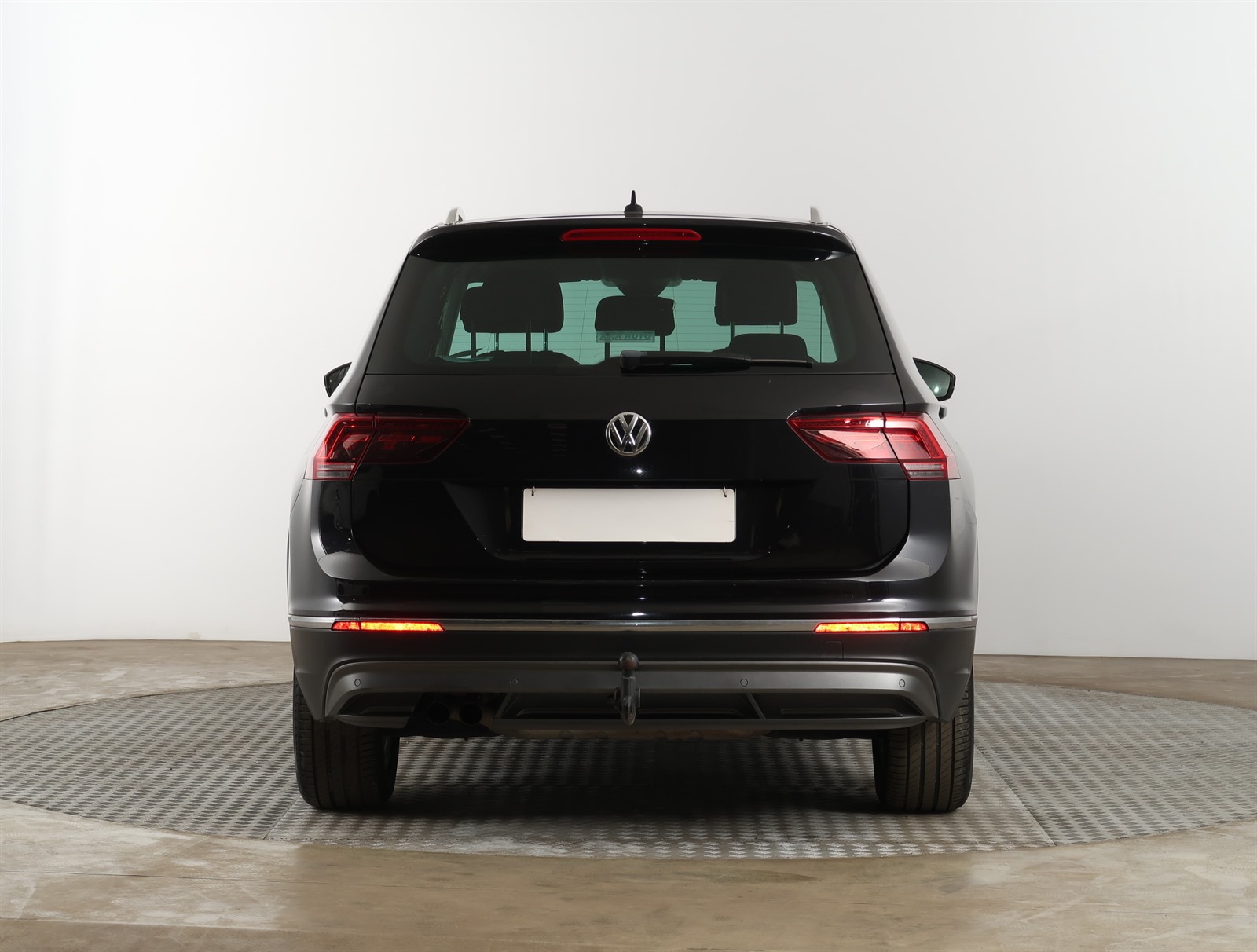 Volkswagen Tiguan, 2016 - pohled č. 6