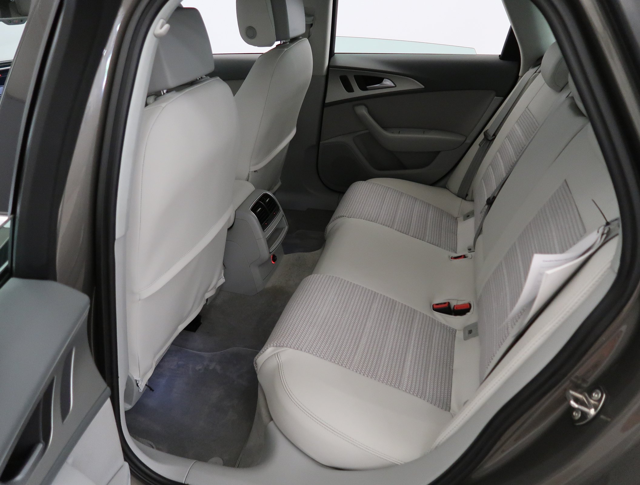 Audi A6, 2014 - pohled č. 15