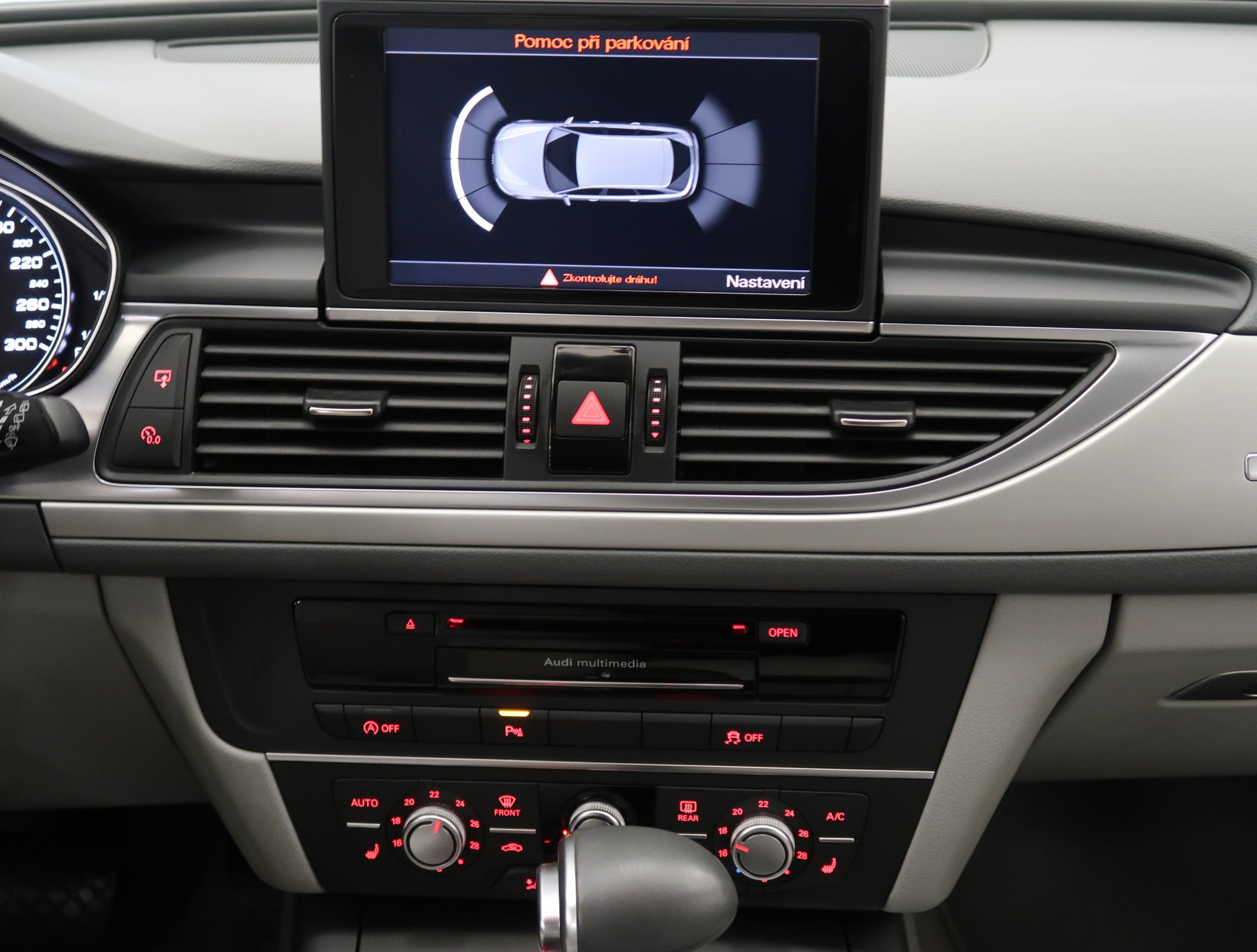 Audi A6, 2014 - pohled č. 22