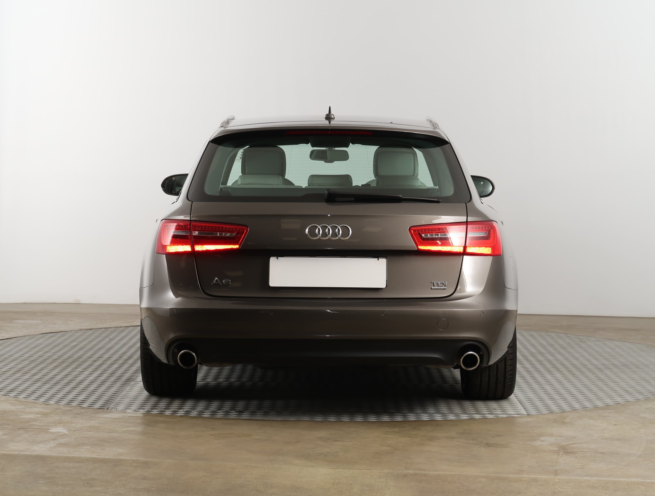 Audi A6, 2014 - pohled č. 6