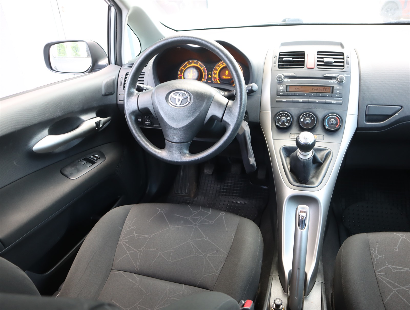 Toyota Auris, 2010 - pohled č. 9