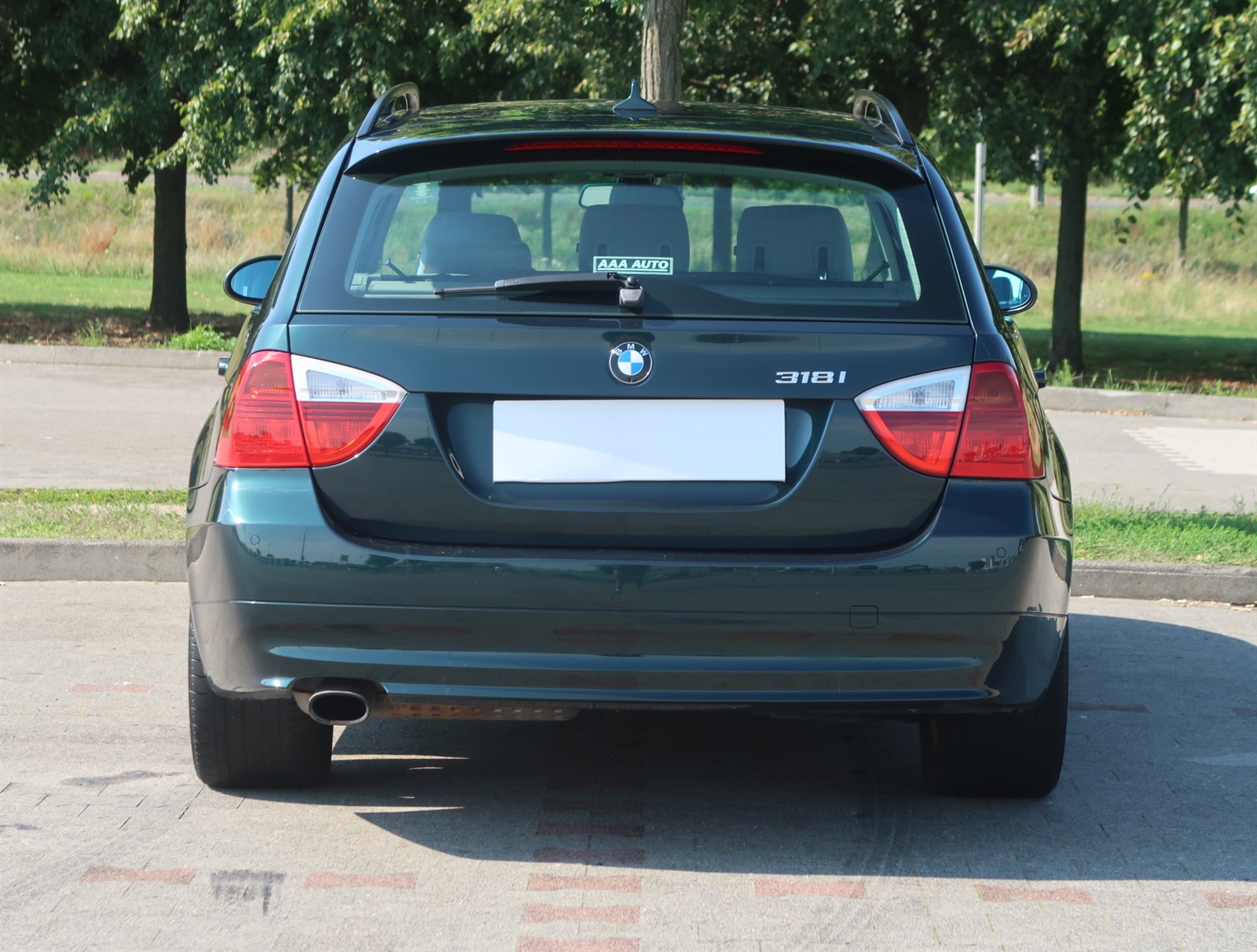 BMW Řada 3, 2008 - pohled č. 6