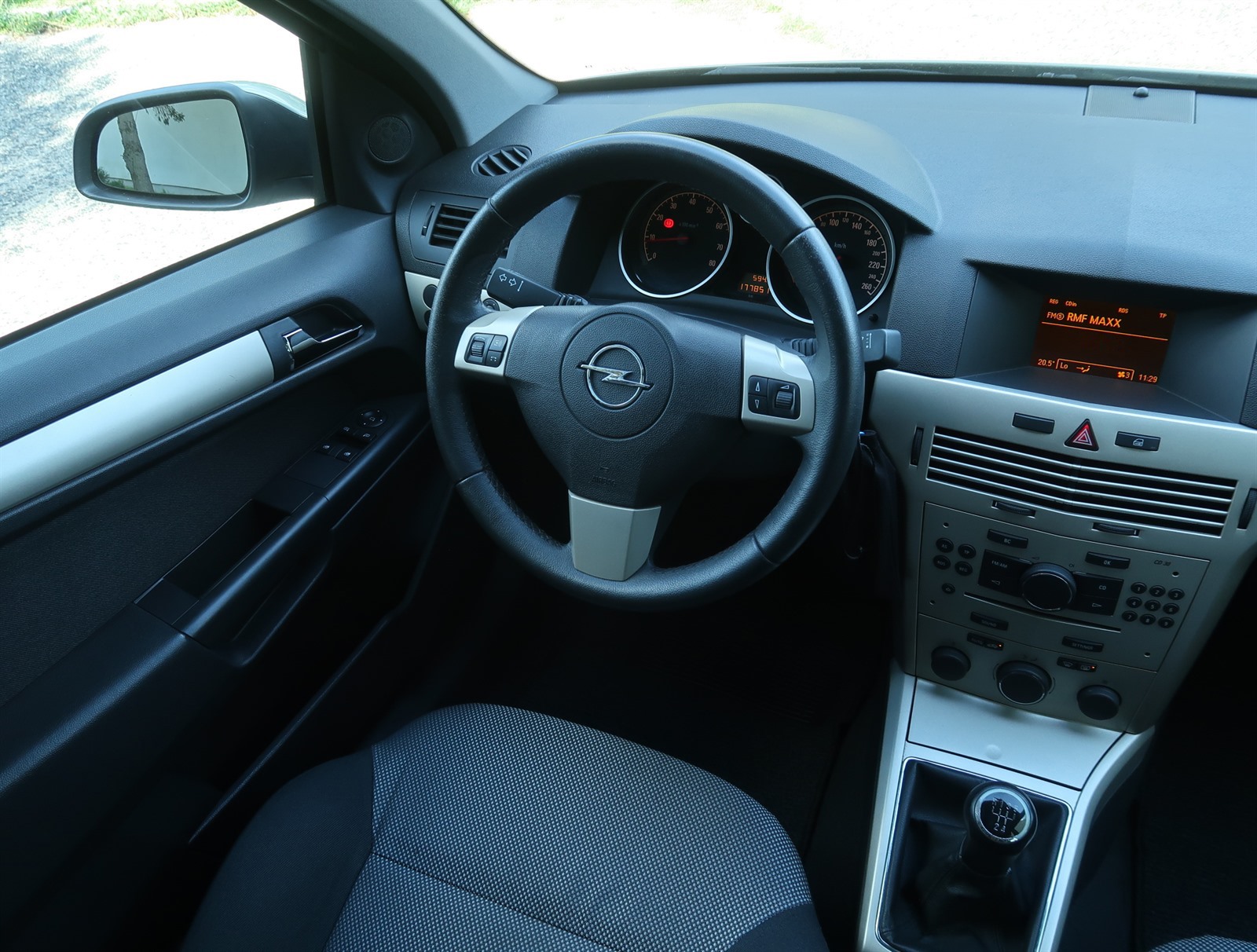 Opel Astra, 2008 - pohled č. 9