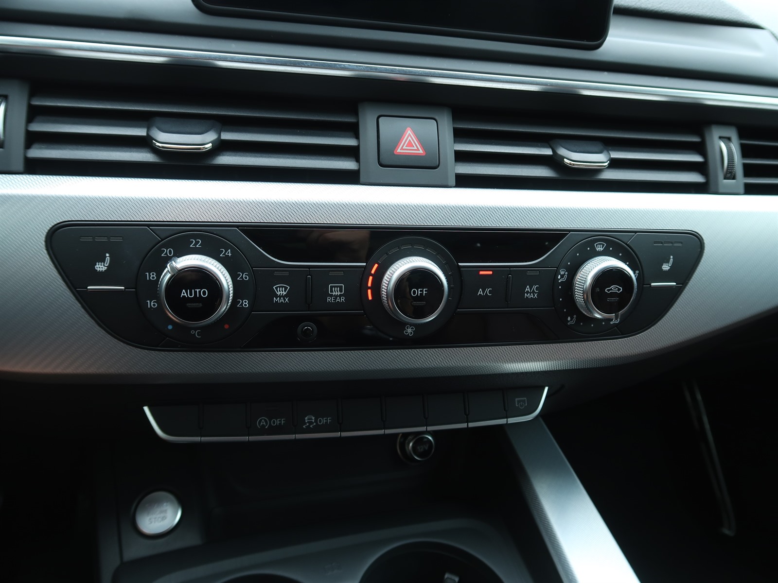 Audi A4, 2016 - pohled č. 18