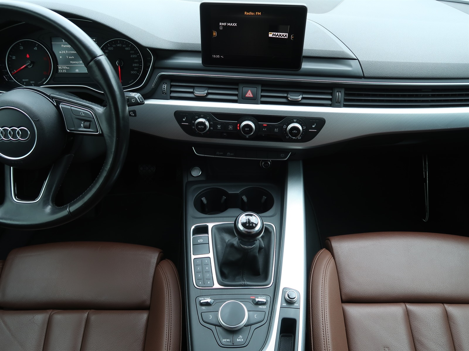 Audi A4, 2016 - pohled č. 22