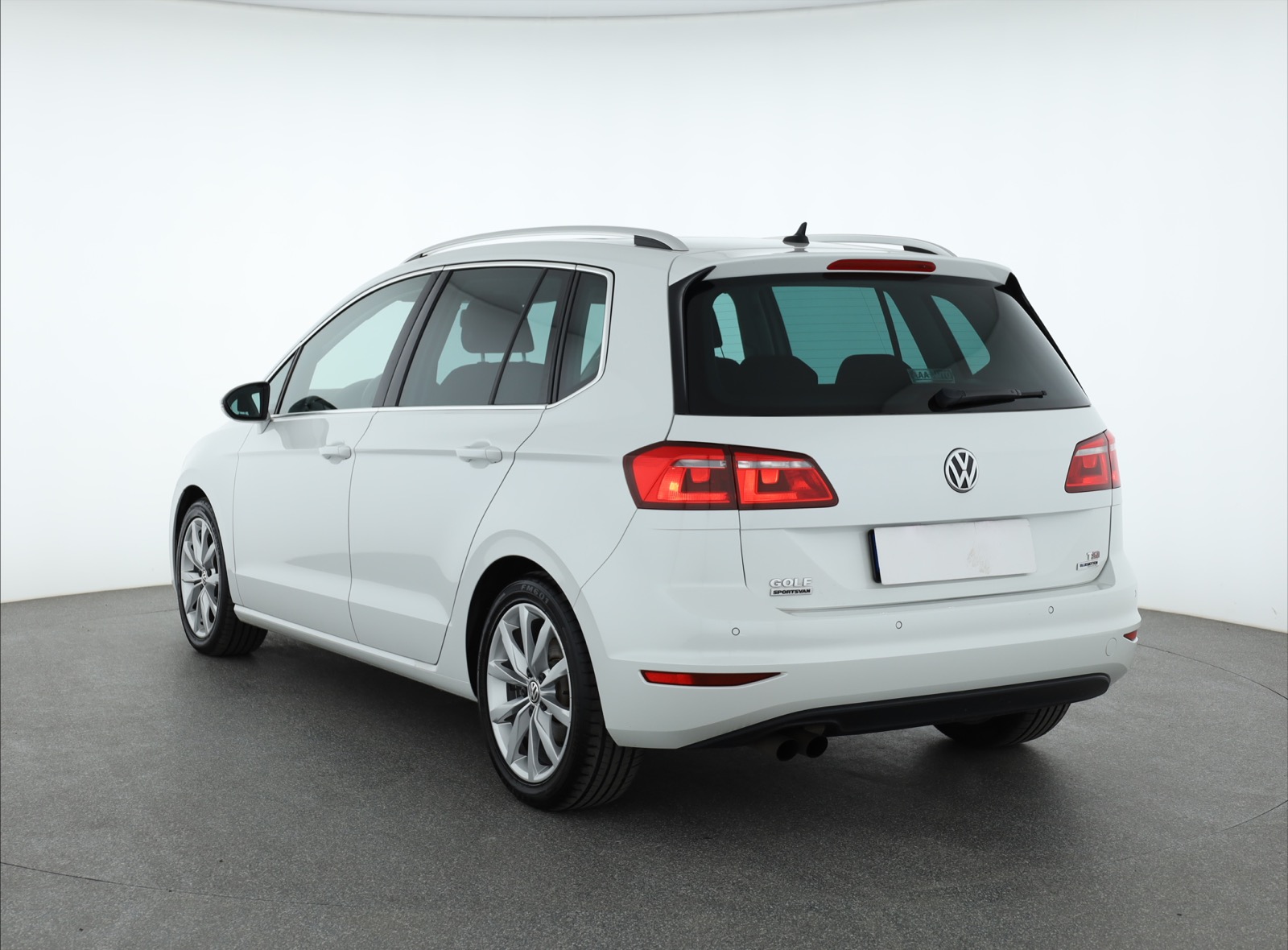Volkswagen Golf Sportsvan, 2015 - pohled č. 5