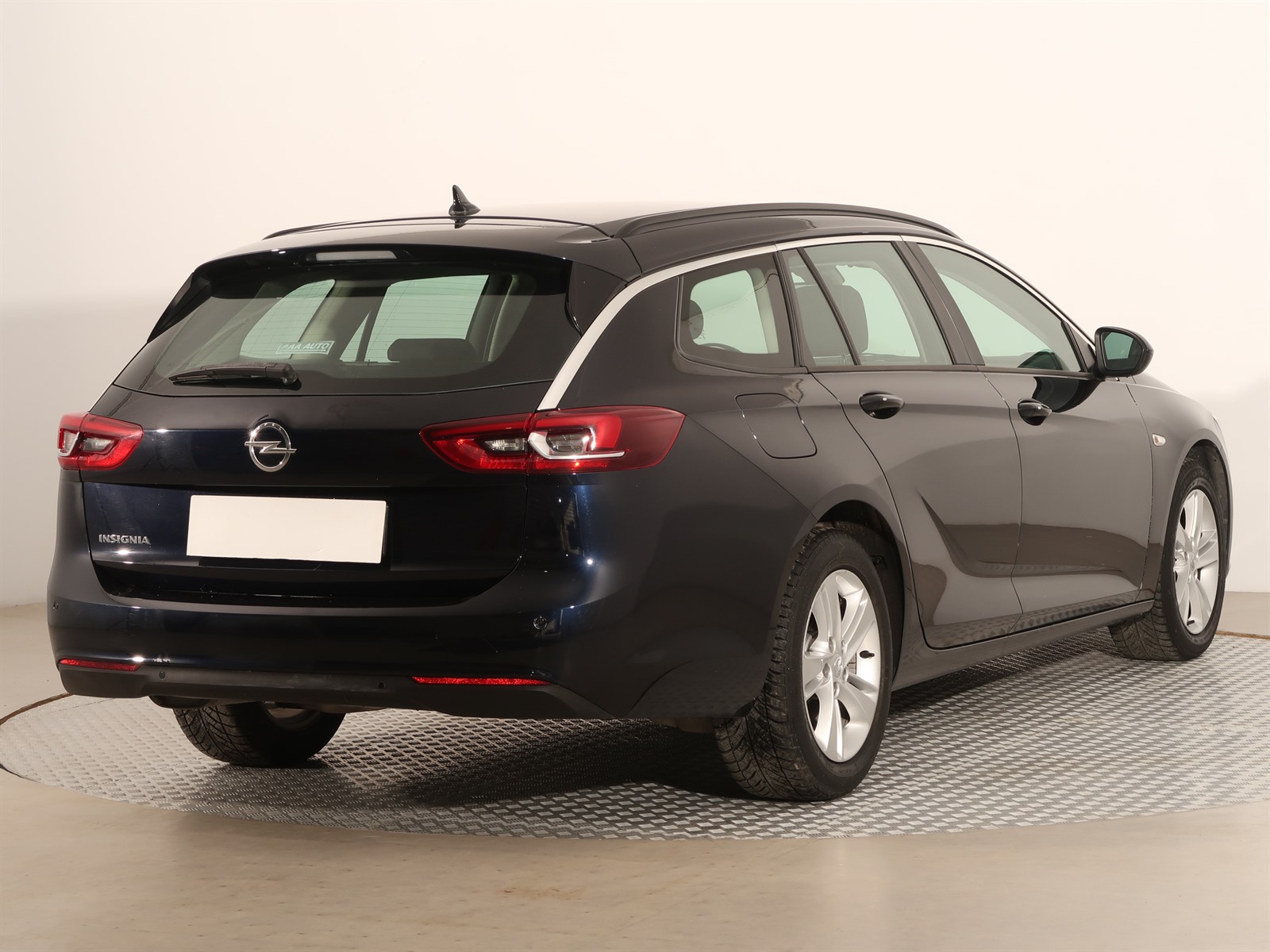 Opel Insignia, 2019 - pohled č. 7