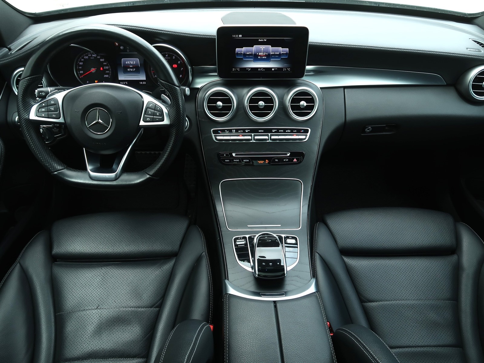 Mercedes-Benz C, 2017 - pohled č. 10