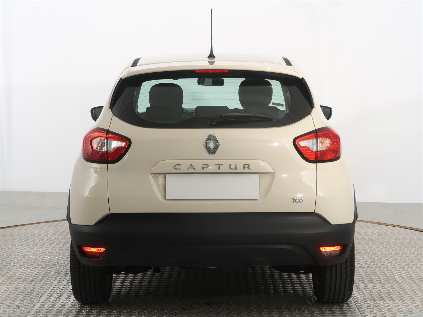 Renault Captur, 2013 - pohled č. 6