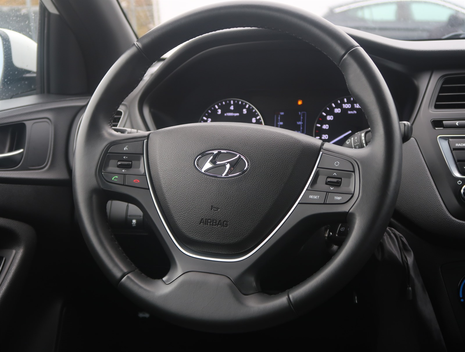 Hyundai i20, 2017 - pohled č. 19