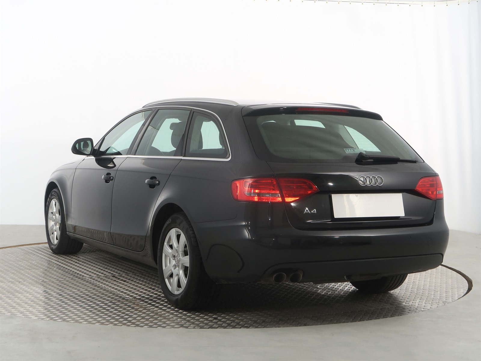 Audi A4, 2008 - pohled č. 5